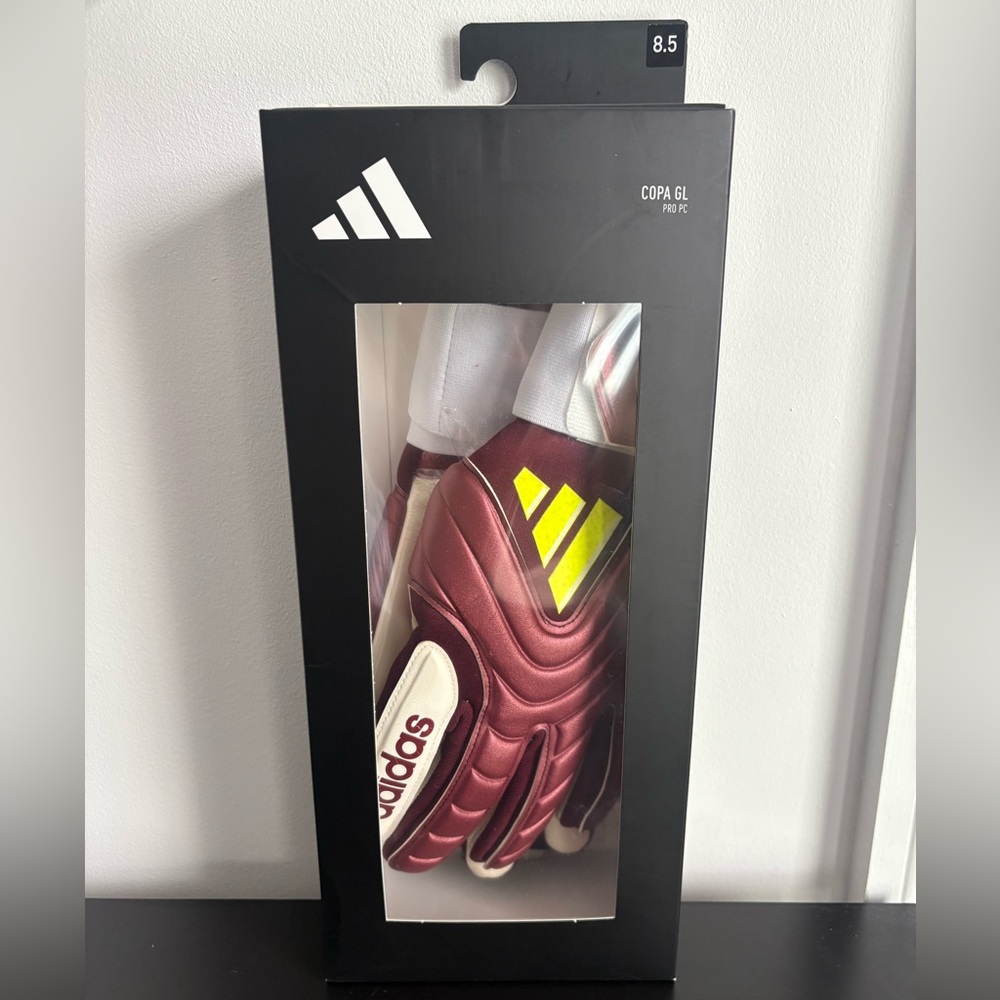 NEW Adidas Copa GL Pro PC Goalkeeper Gloves Men's Soccer RARE Size 8.5 IQ4009